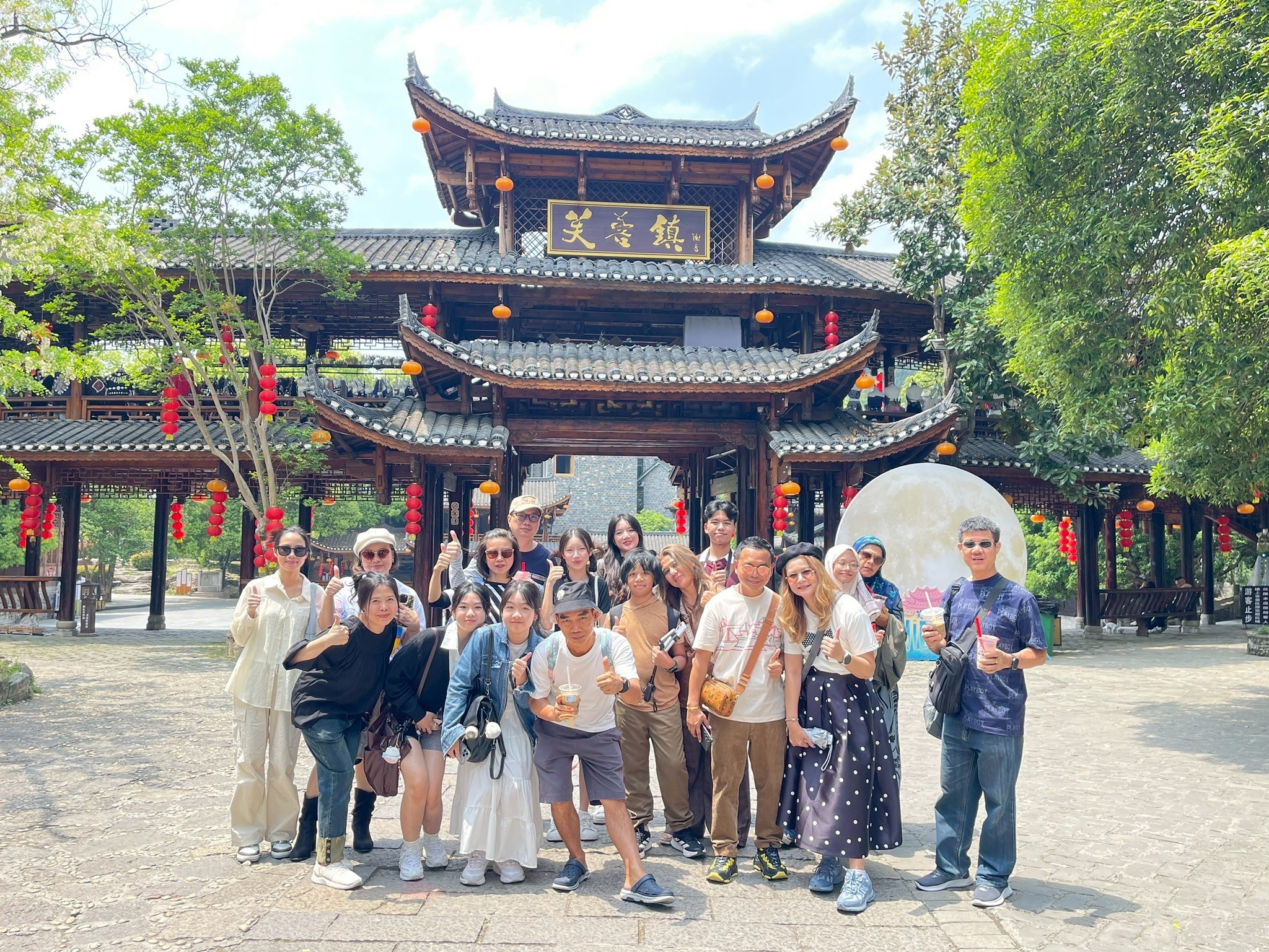 AD-CSX021-FD : ฉางซา จางเจียเจี้ย ฟูหรงเจิ้น พักเมืองโบราณเฟิงหวง นั่งรถไฟความเร็วสูง 1 ขา (ทัวร์ลงร้าน) | 5 วัน 4 คืน