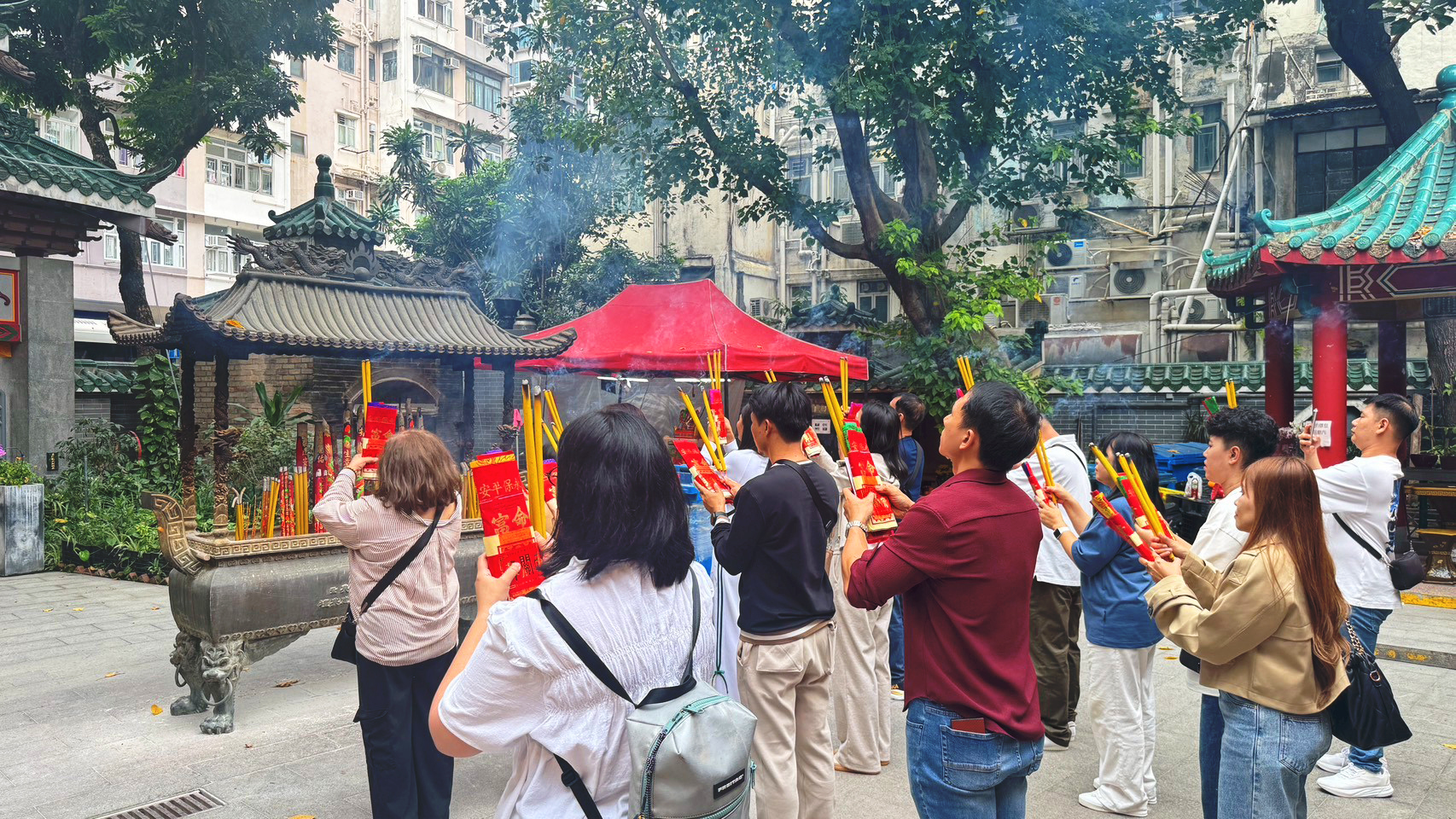 AD-HKG306-307-HB : ฮ่องกง Free Day / ฮ่องกง ไหว้พระ 9 วัด | 4 วัน 2 คืน