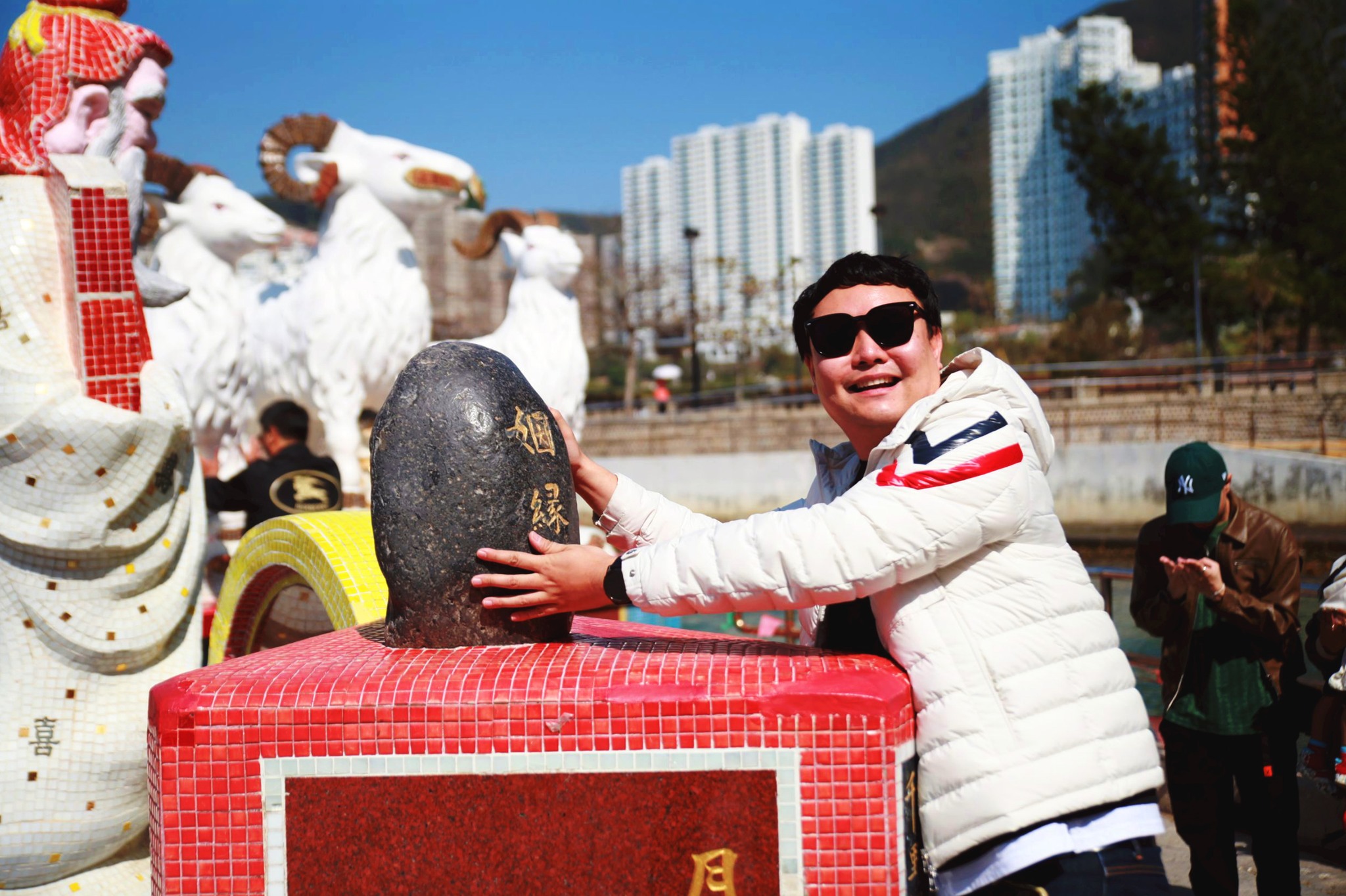 AD-HKG004-CX : ฮ่องกง เปิดดวงเศรษฐี เข้าร่วมพิธียืมเงินเจ้าแม่กวนอิม - ไหว้พระ 8 วัด | 4 วัน 3 คืน