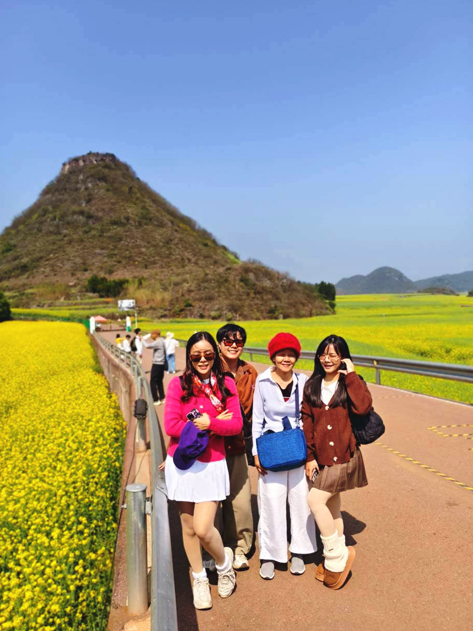 AD-KMG008-KY : คุนหมิง โหลวผิง ซากุระอี้เหลียง | 4 วัน 3 คืน (บินตรง !!)