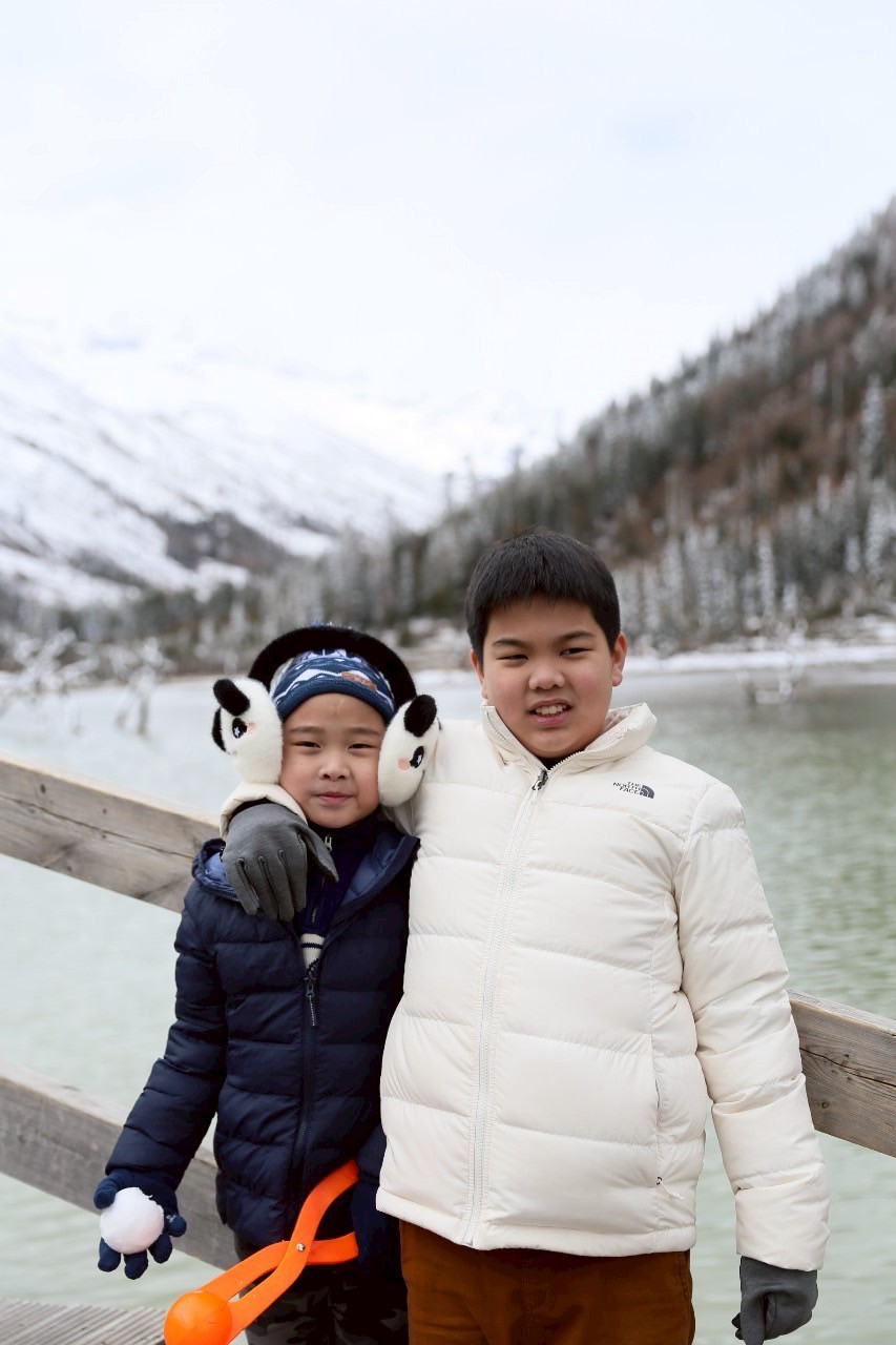 AD-TFU004-SL เฉิงตู ภูเขาสี่ดรุณี อุทยานปี้เผิงโกว | 6 วัน 5 คืน