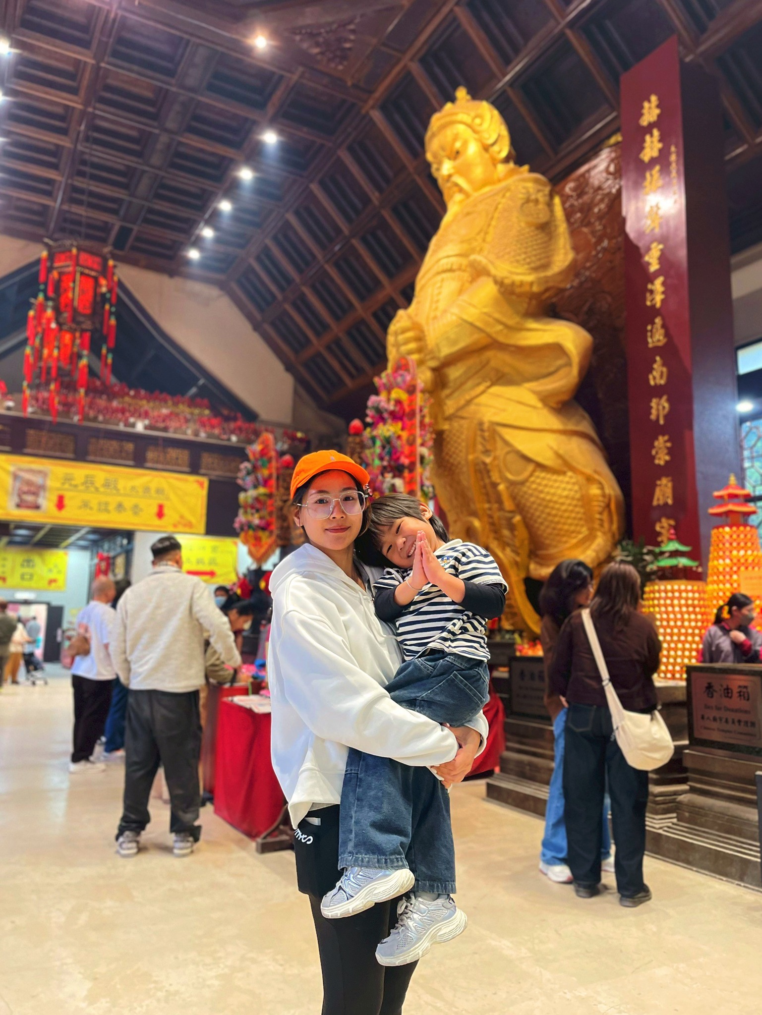 AD-HKG306-HB : ฮ่องกงไหว้พระ 8 วัด ช้อปปิ้งจุใจ | 4 วัน 2 คืน