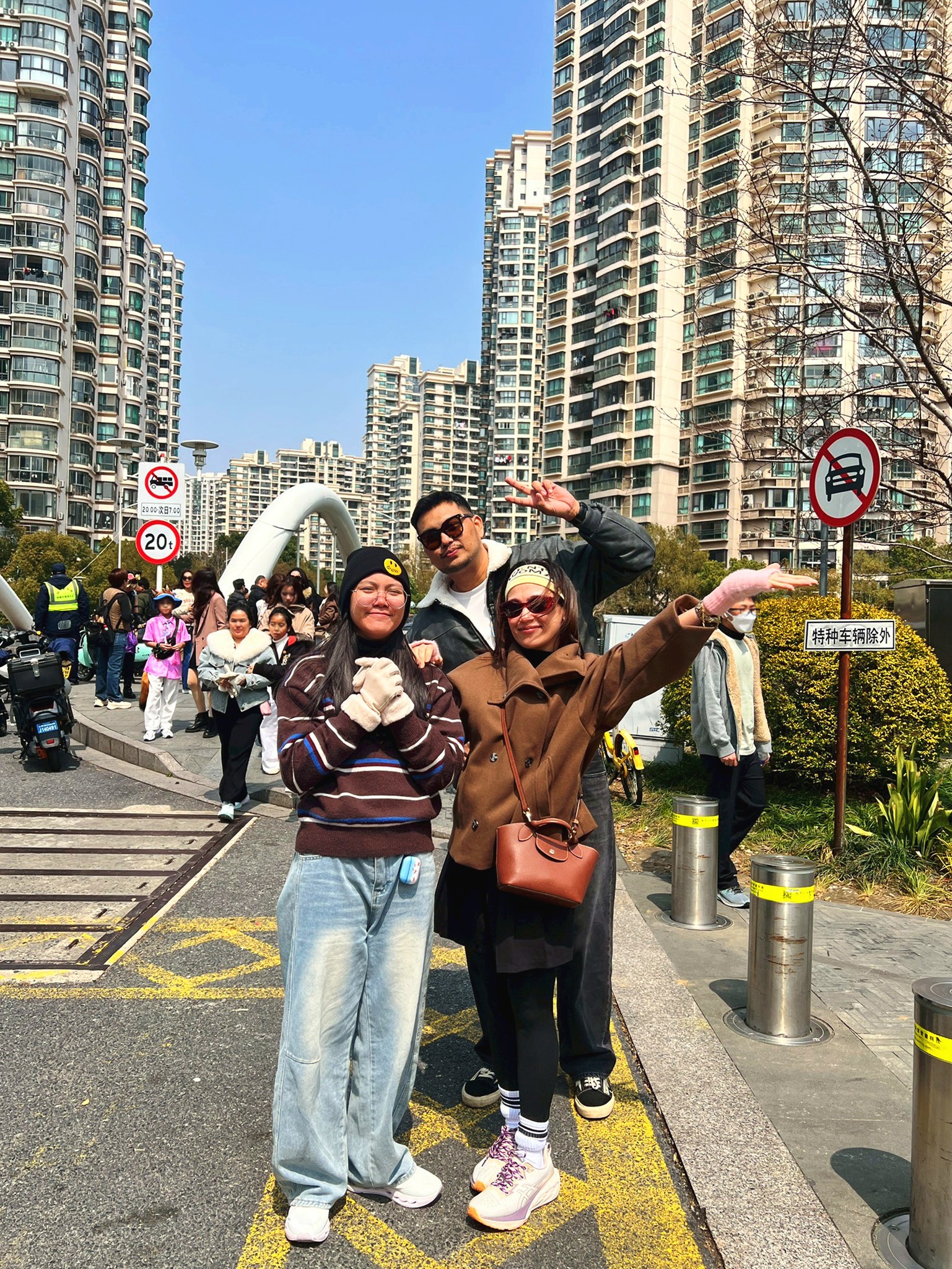 AD-PVG003-004-9C : เซี่ยงไฮ้ ล่องเรือชมเมืองโบราณจูเจียเจี่ยว Free Day / เซี่ยงไฮ้ ดิสนีย์แลนด์ ล่องเรือชมเมืองโบราณจูเจียเจี่ยว | 5 วัน 3 คืน