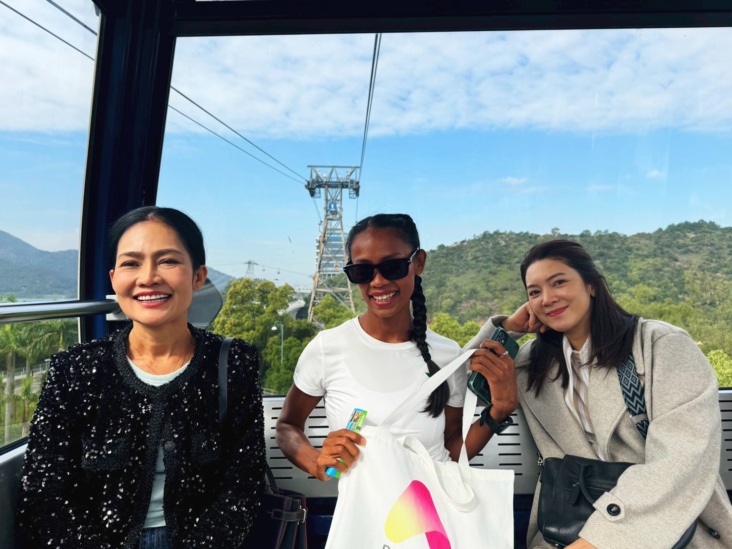 รีวิวภาพความประทับใจ ช่วงเวลาแห่งความสุข