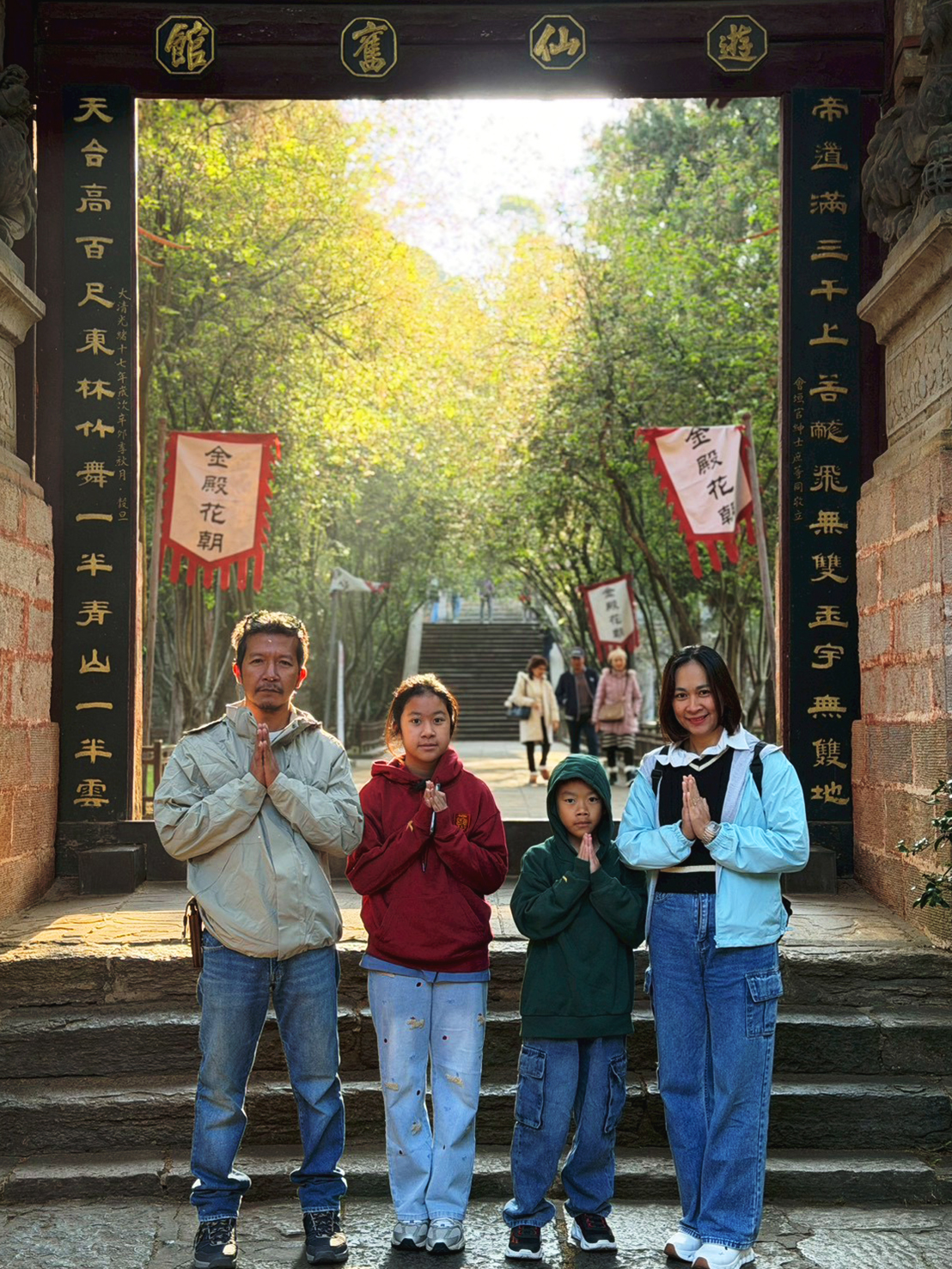 AD-KMG007-KY : คุนหมิง ภูเขาหิมะเจี้ยวจือ ตงชวน | 4 วัน 3 คืน