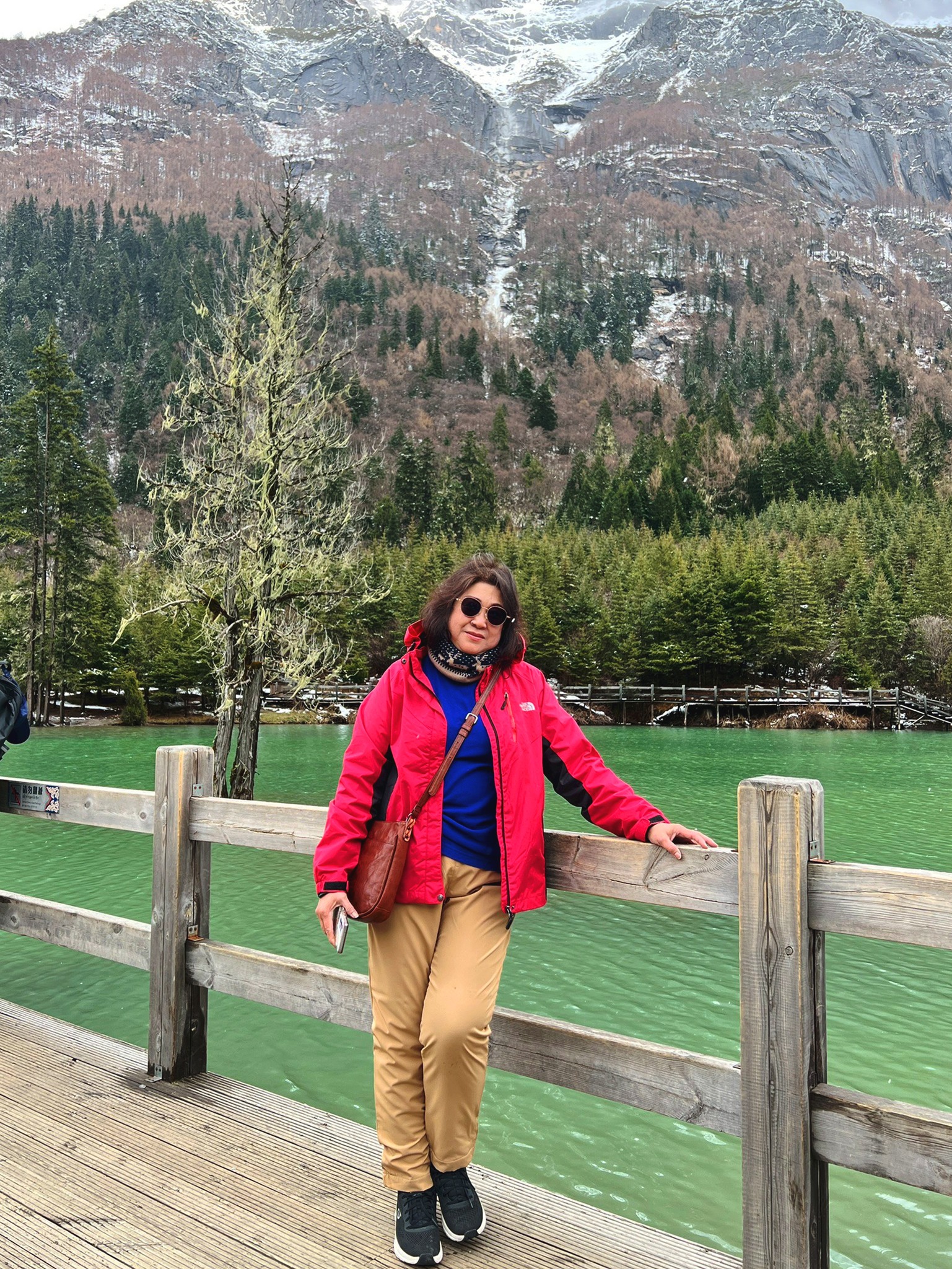 AD-TFU013-9C : เฉินตู ภูเขาสี่ดรุณี อุทยานปี้เผิงโกว | 5 วัน 4 คืน