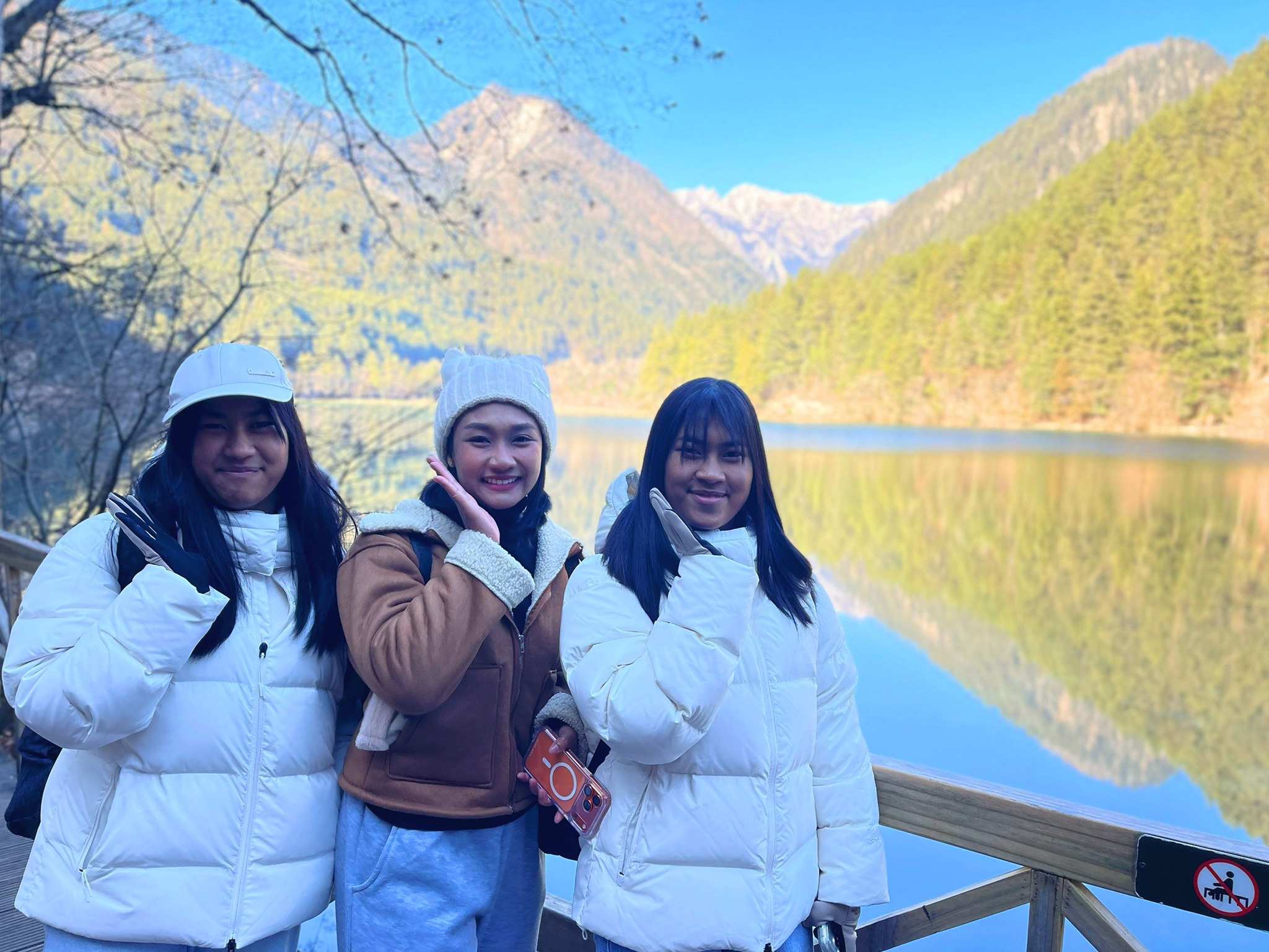 AD-TFU011-9C : เฉิงตู จิ่วจ้ายโกว หวงหลง | 6 วัน 5 คืน