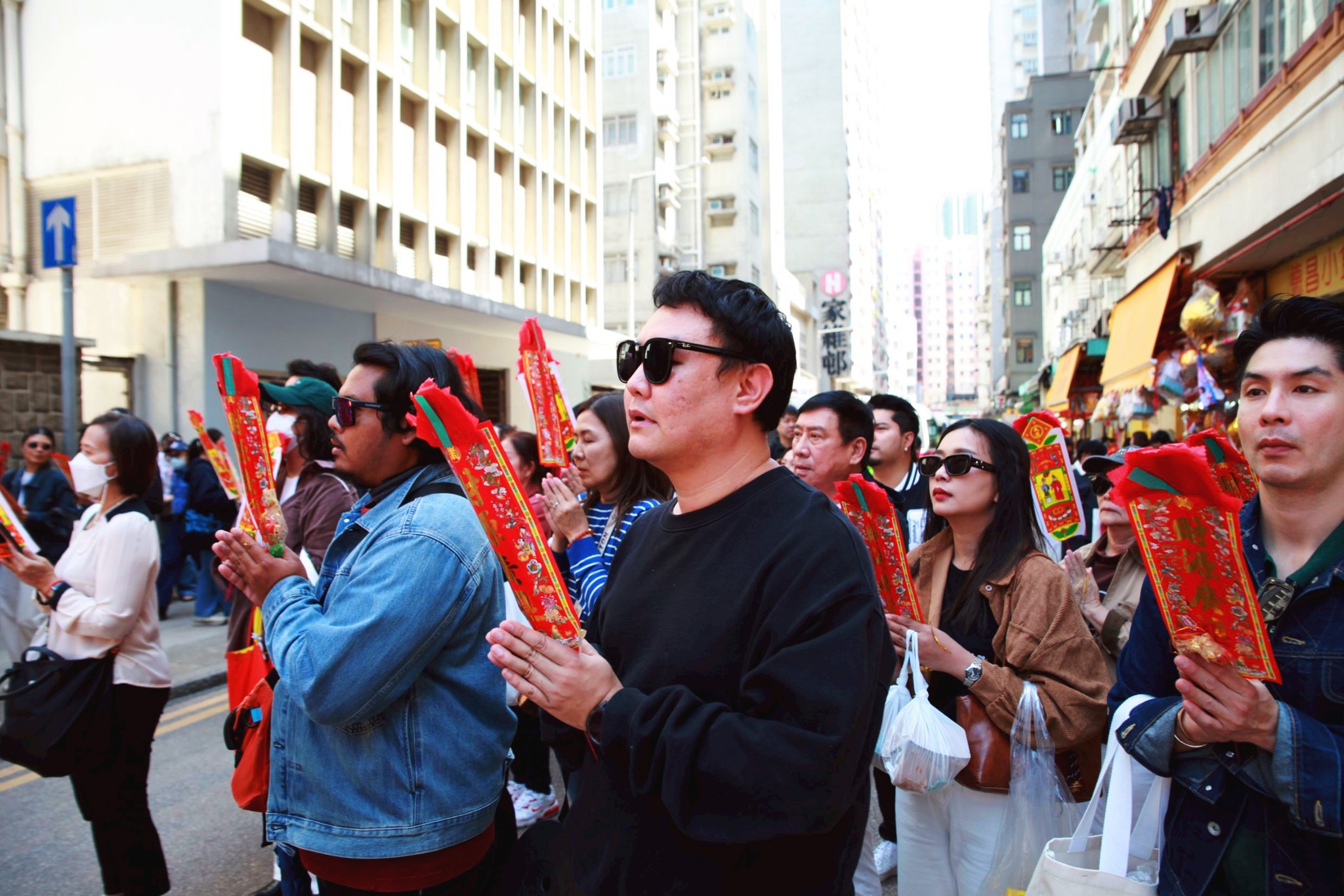 AD-HKG004-CX : ฮ่องกง เปิดดวงเศรษฐี เข้าร่วมพิธียืมเงินเจ้าแม่กวนอิม - ไหว้พระ 8 วัด | 4 วัน 3 คืน