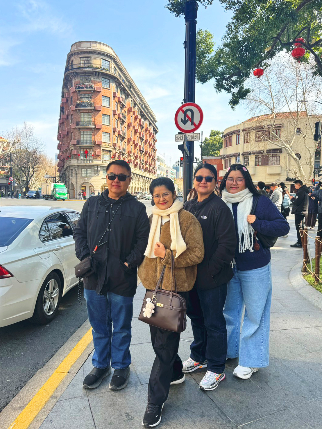 AD-PVG003-004-9C : เซี่ยงไฮ้ ล่องเรือชมเมืองโบราณจูเจียเจี่ยว Free Day / เซี่ยงไฮ้ ดิสนีย์แลนด์ ล่องเรือชมเมืองโบราณจูเจียเจี่ยว | 5 วัน 3 คืน