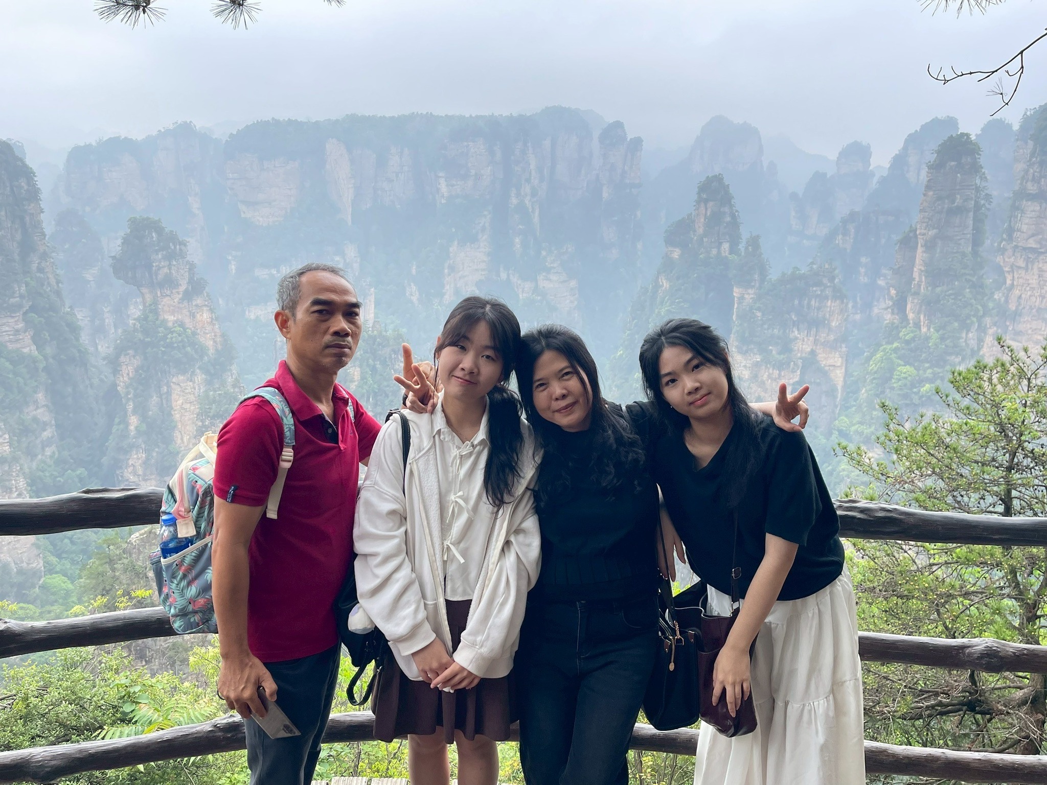 AD-CSX021-FD : ฉางซา จางเจียเจี้ย ฟูหรงเจิ้น พักเมืองโบราณเฟิงหวง นั่งรถไฟความเร็วสูง 1 ขา (ทัวร์ลงร้าน) | 5 วัน 4 คืน