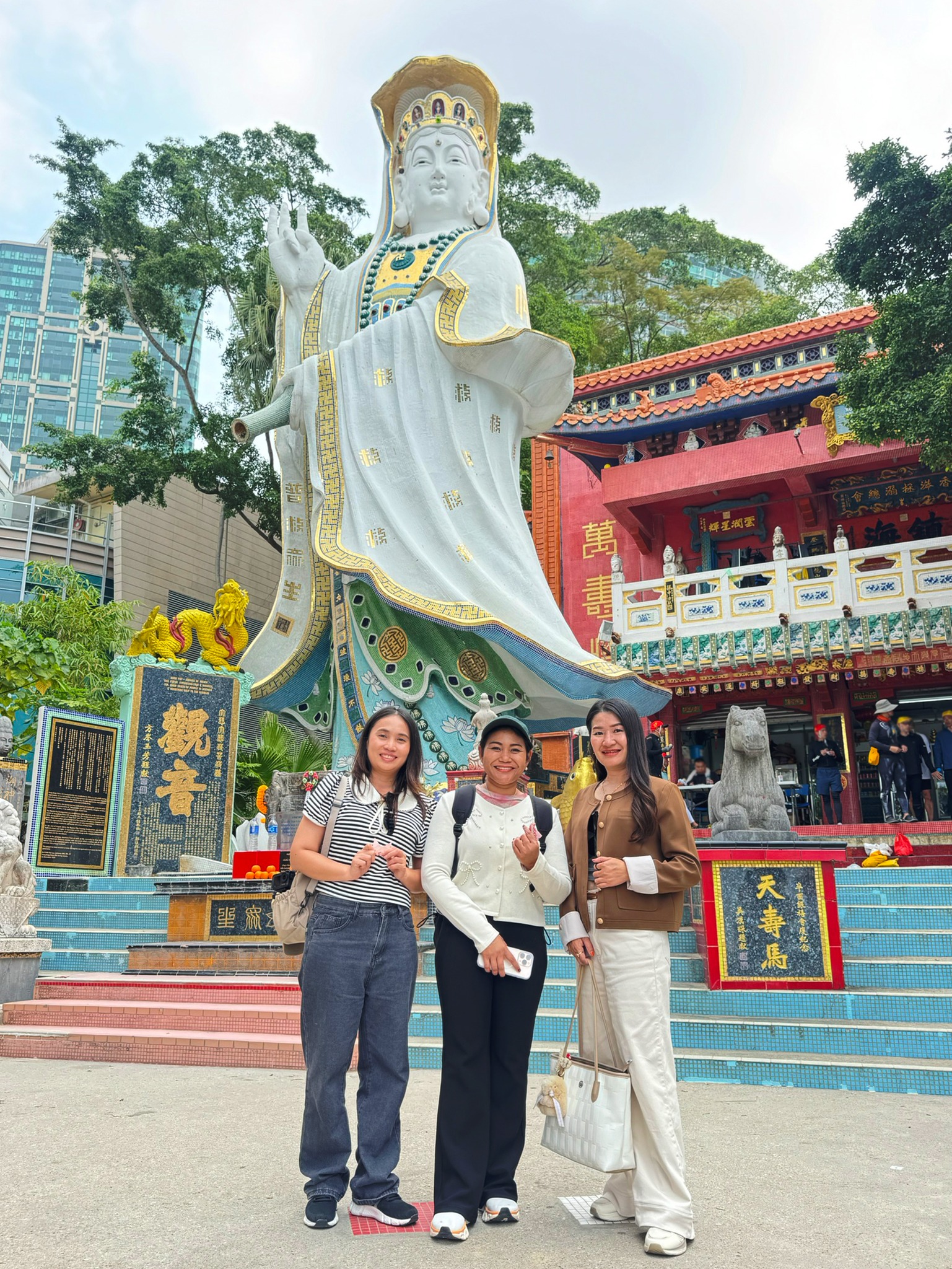 AD-HKG306-307-HB : ฮ่องกง Free Day / ไหว้พระ 9 วัด | 4 วัน 2 คืน