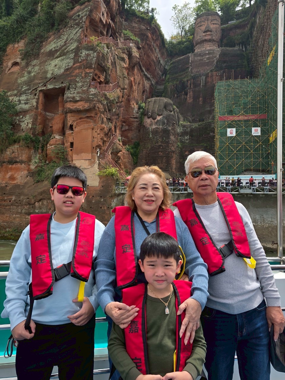 AD-TFU004-SL เฉิงตู ภูเขาสี่ดรุณี อุทยานปี้เผิงโกว | 6 วัน 5 คืน