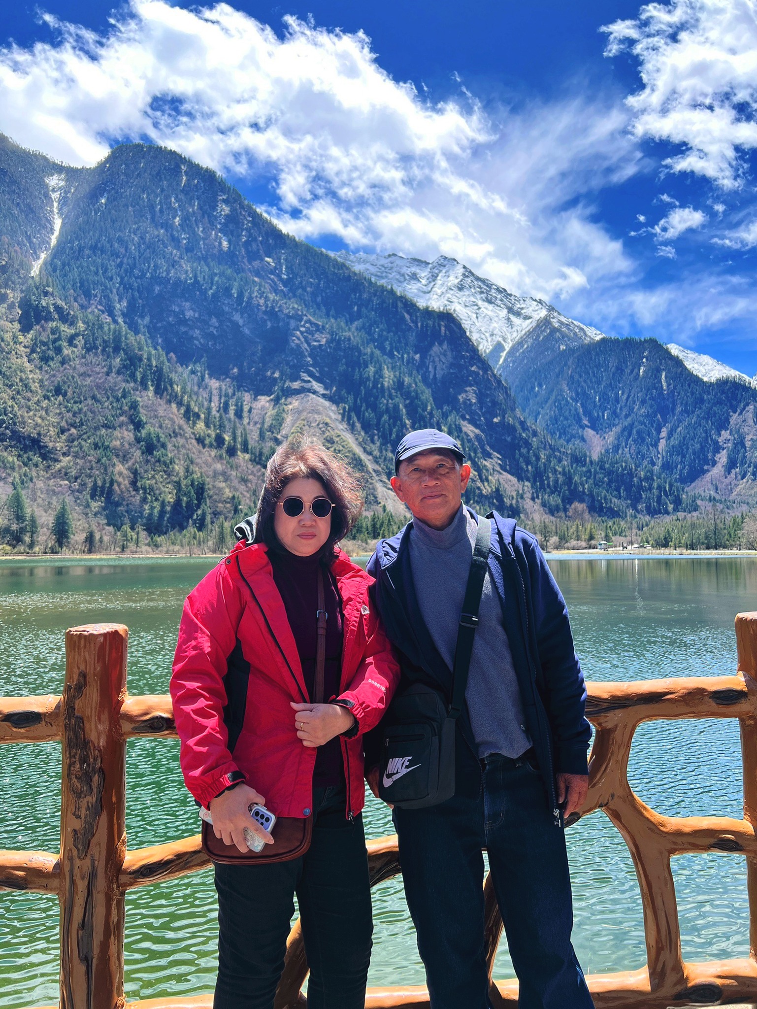 AD-TFU013-9C : เฉินตู ภูเขาสี่ดรุณี อุทยานปี้เผิงโกว | 5 วัน 4 คืน