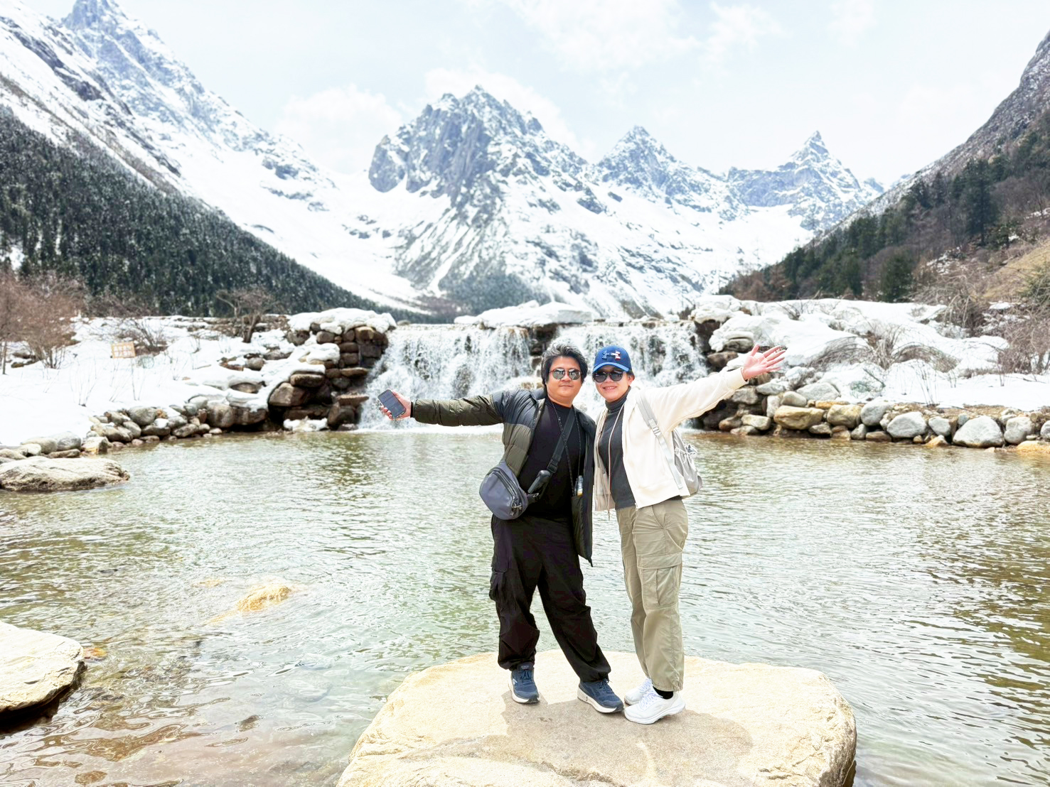 AD-TFU004-SL : เฉิงตู ภูเขาสี่ดรุณี อุทยานปี้เผิงโกว | 6 วัน 5 คืน