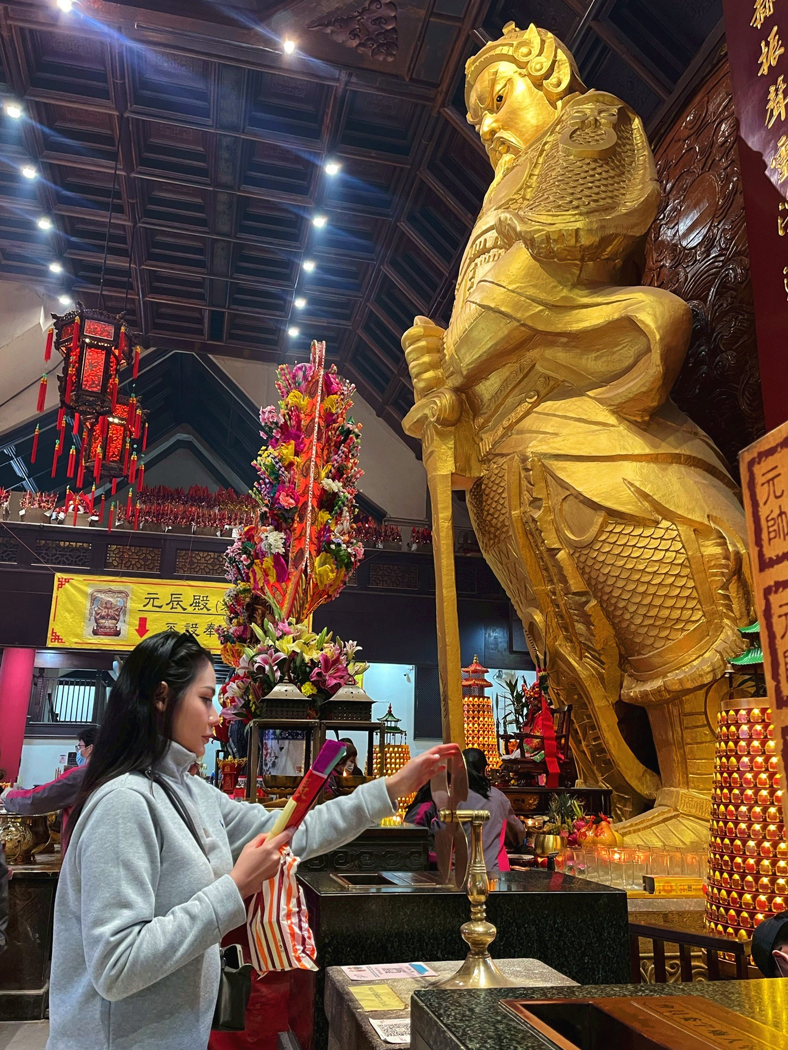 AD-HKG306-HB : ฮ่องกงไหว้พระ 8 วัด ช้อปปิ้งจุใจ | 4 วัน 2 คืน