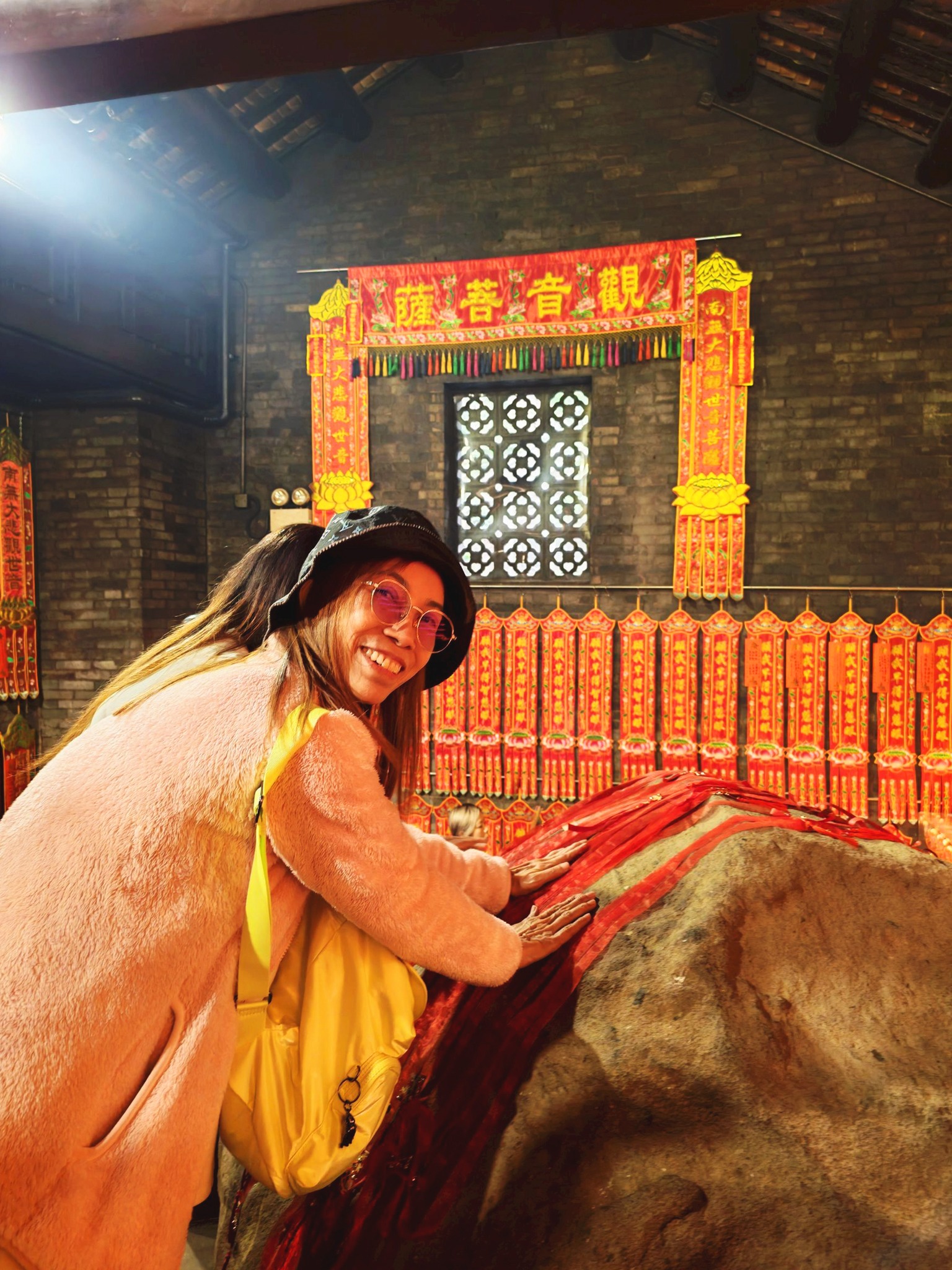 AD-HKG307-308-HB: ฮ่องกง ไหว้พระ 9 วัด / ฮ่องกง มาเก๊า ไหว้พระ 9 วัด | 4 วัน 2 คืน