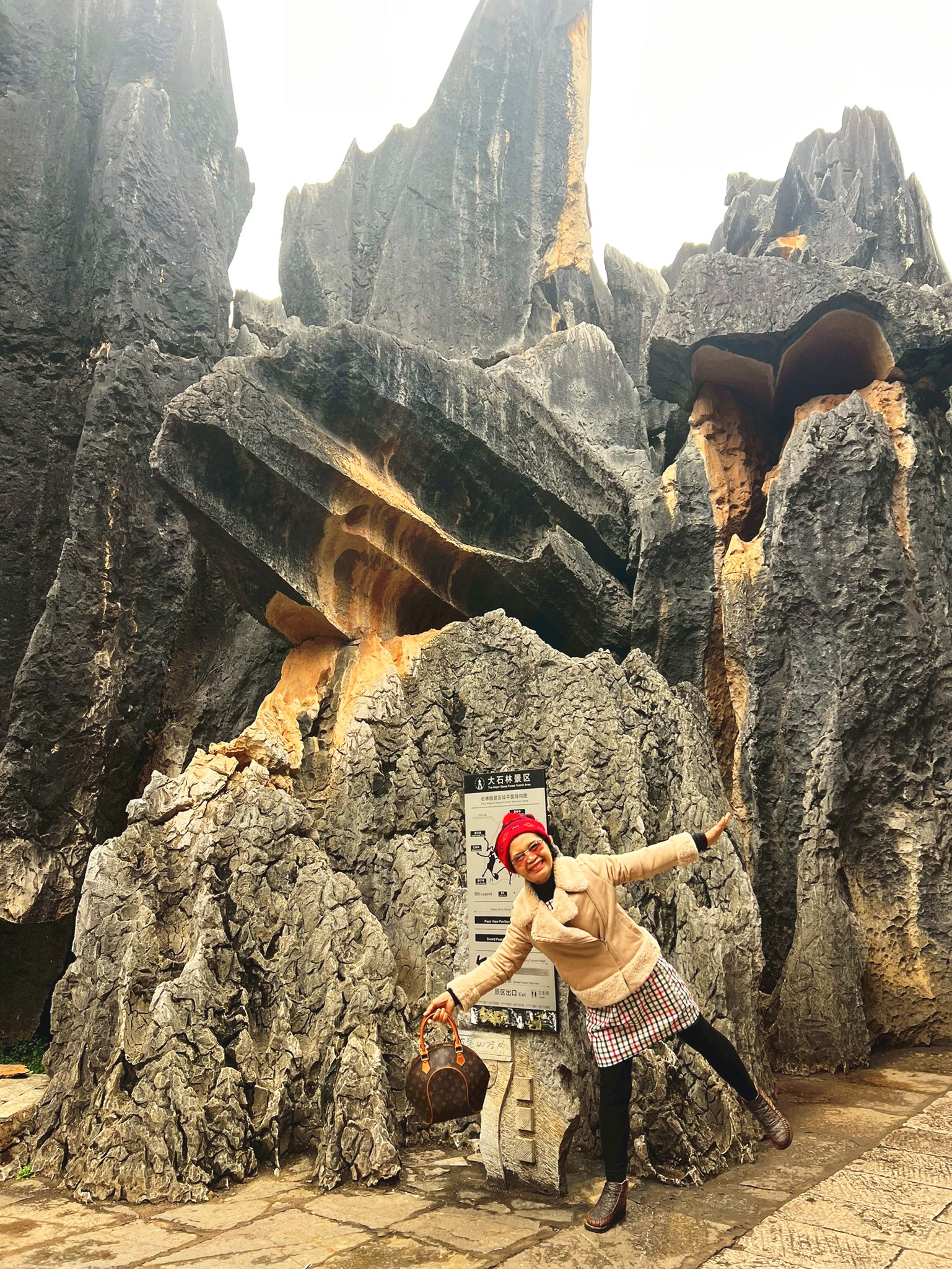 AD-KMG008-KY: คุนหมิง โหลวผิง ซากุระอี้เหลียง | 4 วัน 3 คืน (บินตรง !!)