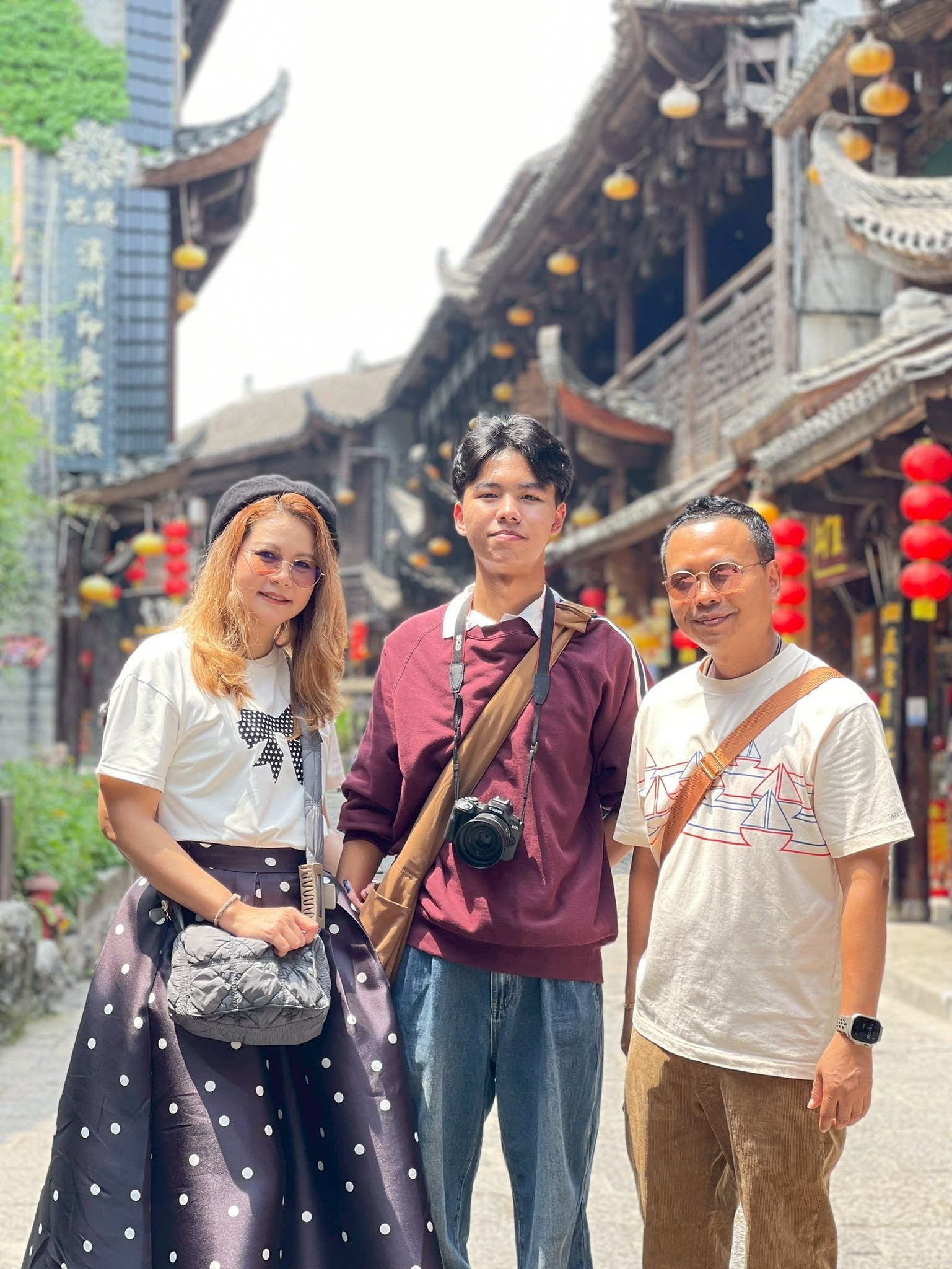 AD-CSX021-FD : ฉางซา จางเจียเจี้ย ฟูหรงเจิ้น พักเมืองโบราณเฟิงหวง นั่งรถไฟความเร็วสูง 1 ขา (ทัวร์ลงร้าน) | 5 วัน 4 คืน