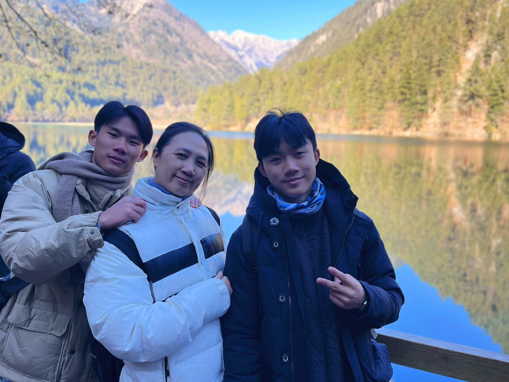 AD-TFU011-9C : เฉิงตู จิ่วจ้ายโกว หวงหลง | 6 วัน 5 คืน