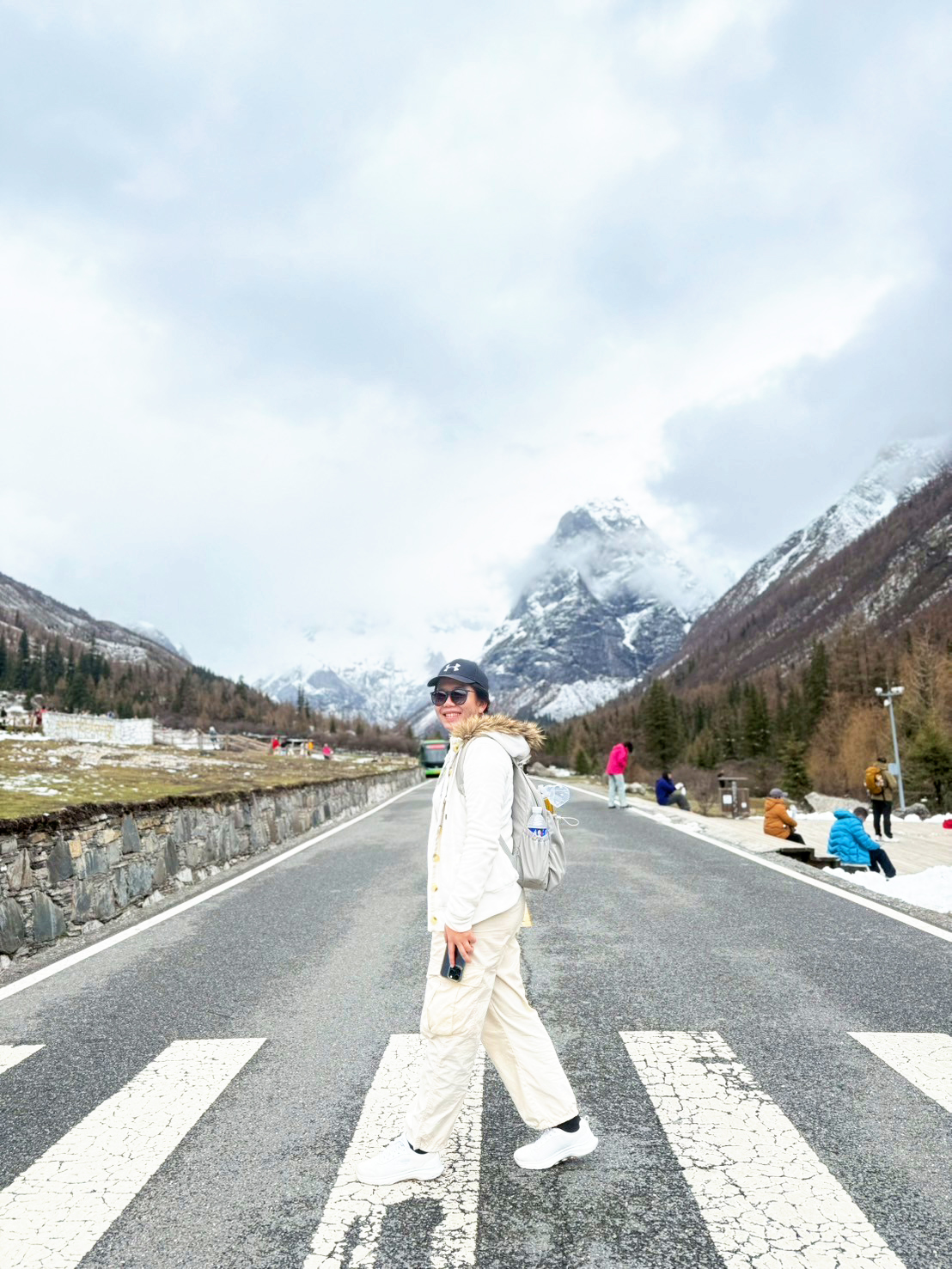 AD-TFU004-SL : เฉิงตู ภูเขาสี่ดรุณี อุทยานปี้เผิงโกว | 6 วัน 5 คืน