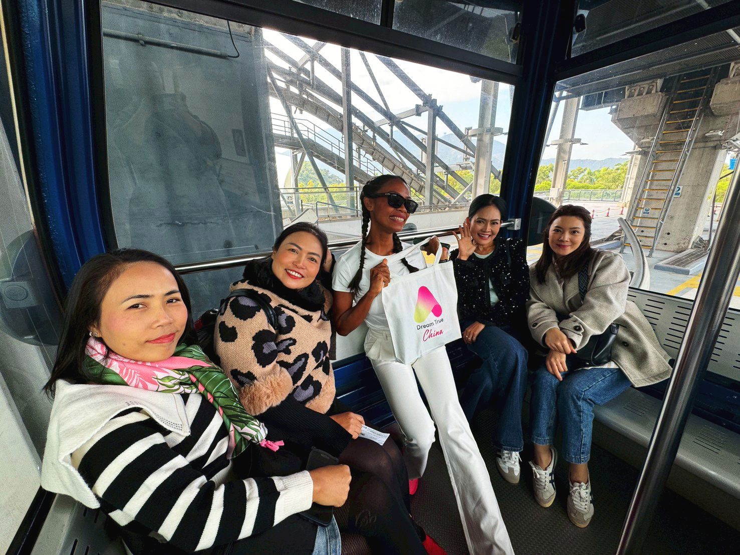 รีวิวภาพความประทับใจ ช่วงเวลาแห่งความสุข