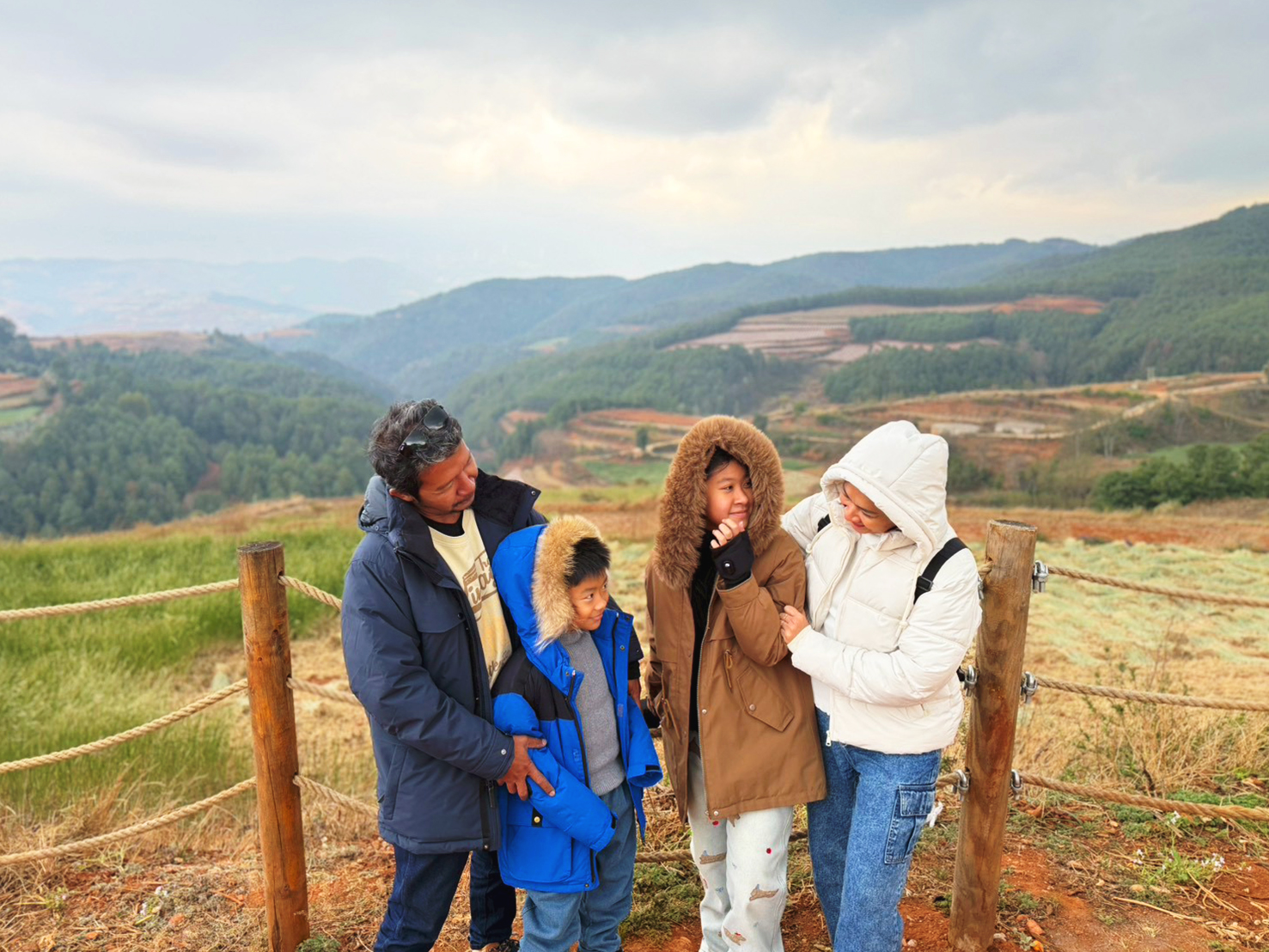 AD-KMG007-KY : คุนหมิง ภูเขาหิมะเจี้ยวจือ ตงชวน | 4 วัน 3 คืน