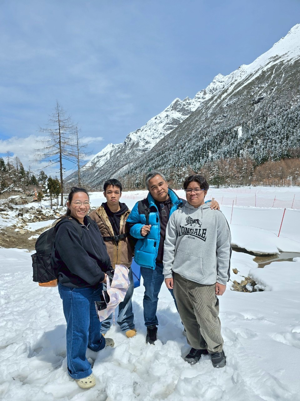 AD-TFU004-SL เฉิงตู ภูเขาสี่ดรุณี อุทยานปี้เผิงโกว | 6 วัน 5 คืน