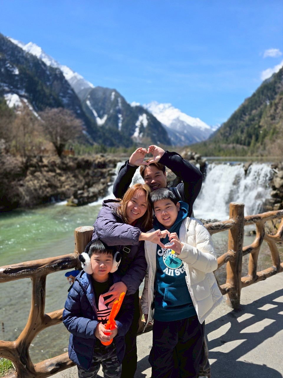 AD-TFU004-SL เฉิงตู ภูเขาสี่ดรุณี อุทยานปี้เผิงโกว | 6 วัน 5 คืน