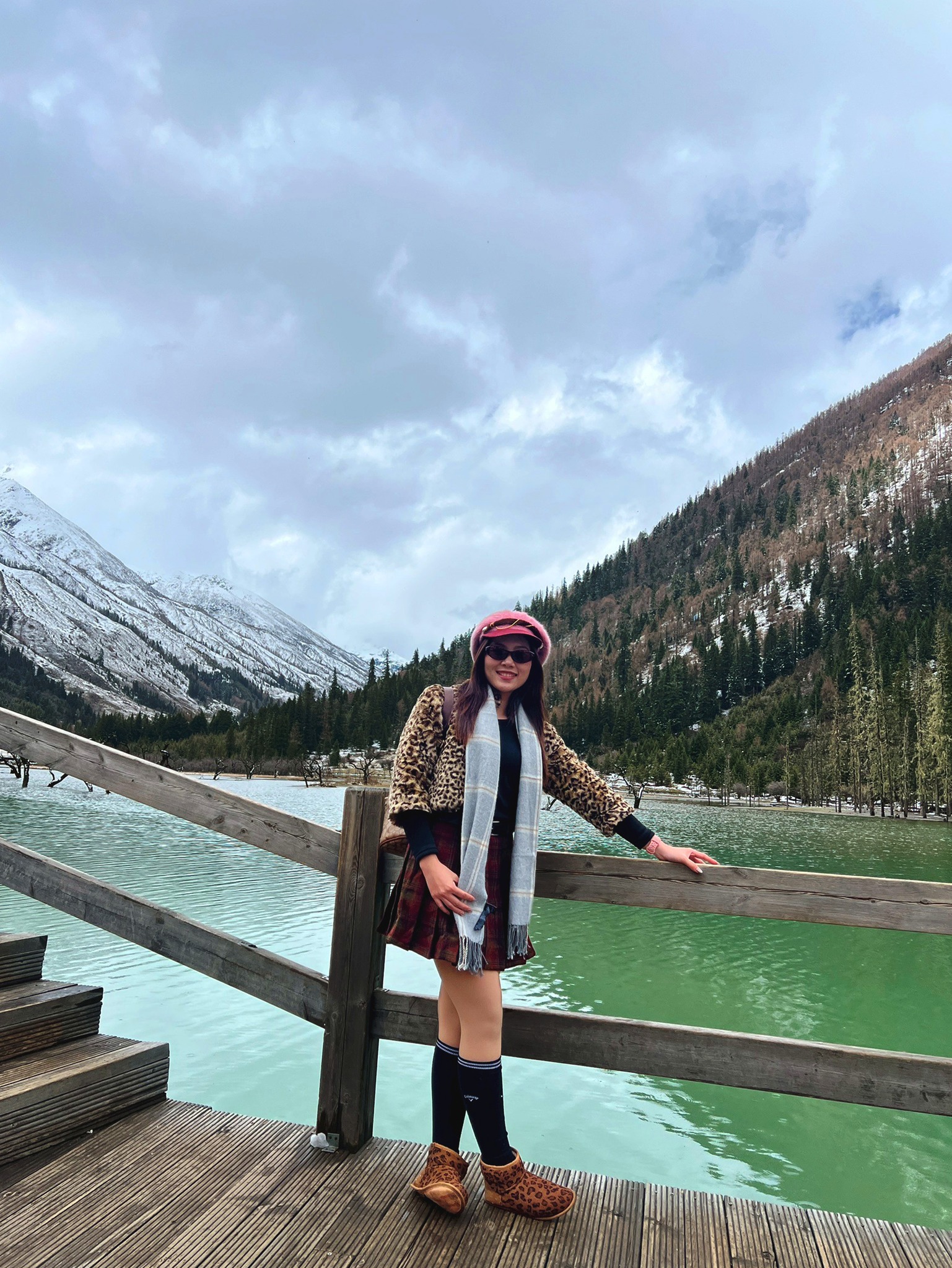 AD-TFU013-9C : เฉินตู ภูเขาสี่ดรุณี อุทยานปี้เผิงโกว | 5 วัน 4 คืน