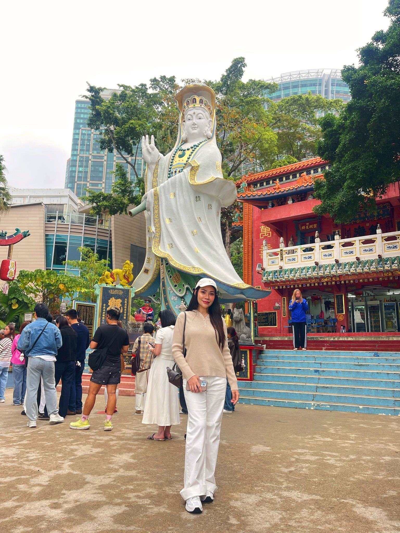 AD-HKG306-HB : ฮ่องกงไหว้พระ 8 วัด ช้อปปิ้งจุใจ | 4 วัน 2 คืน